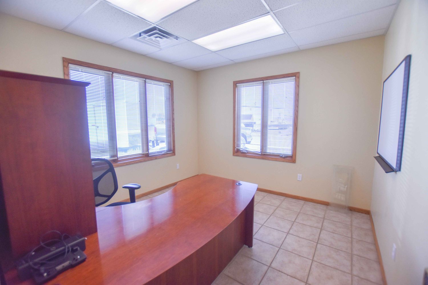 5201 N Washington St, Grand Forks, ND 58203